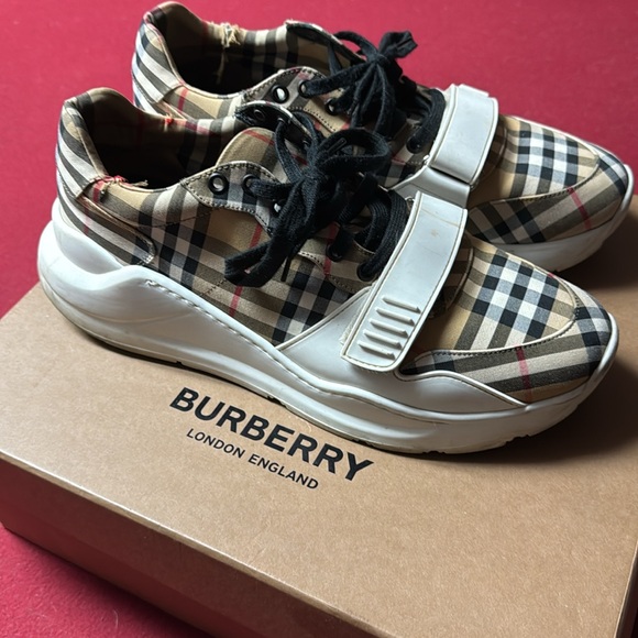 Burberry check and leather trainers with strap - Picture 3 of 5